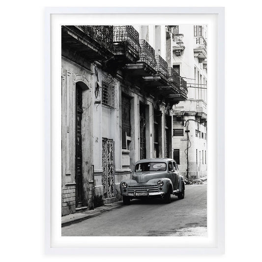 Wall Art's Taxi Cuba Large 105cm x 81cm Framed A1 Art Print